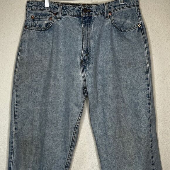Vintage Levi's 560 Loose Fit Straight Leg Jeans as is - Picture 6 of 9
